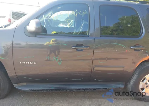 2011 Chevrolet Tahoe Ls z USA, uszkodzony, nr VIN 1GNSCAE06BR117859